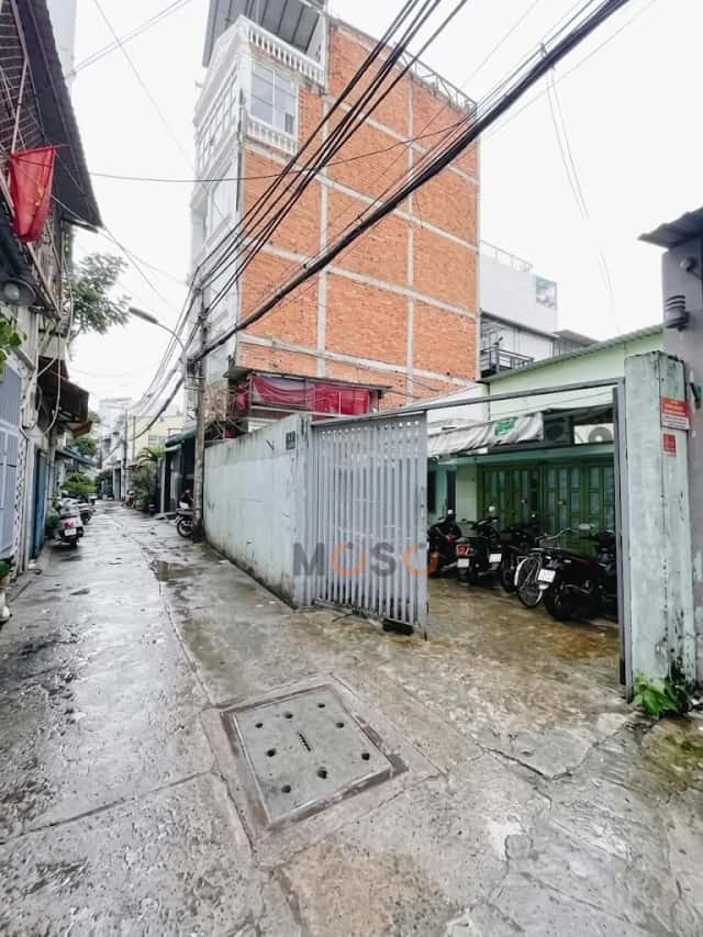Nhà phố 276,6 m² · 6 PN · Tôn Thất Thuyết
